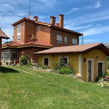 Hostel Arenos Velilla del Rio Carrion Εξωτερικό φωτογραφία